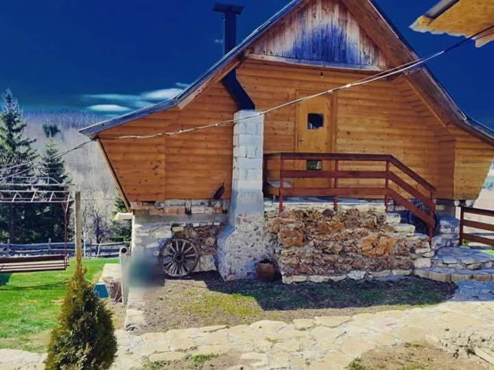 Kanjon Uvac سينيتشا المظهر الخارجي الصورة